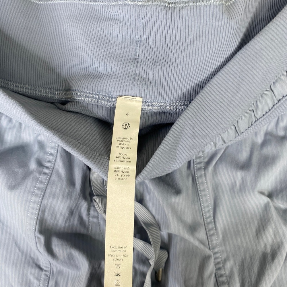 Lululemon Dance Studio Crop Pants Blue Pinstripe Seersucker Size 4 Joggers - Picture 5 of 6
